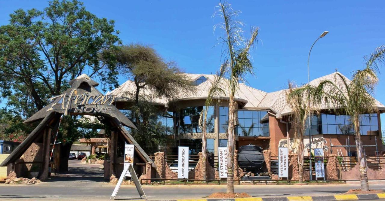 African Home Hotel Габороне Экстерьер фото