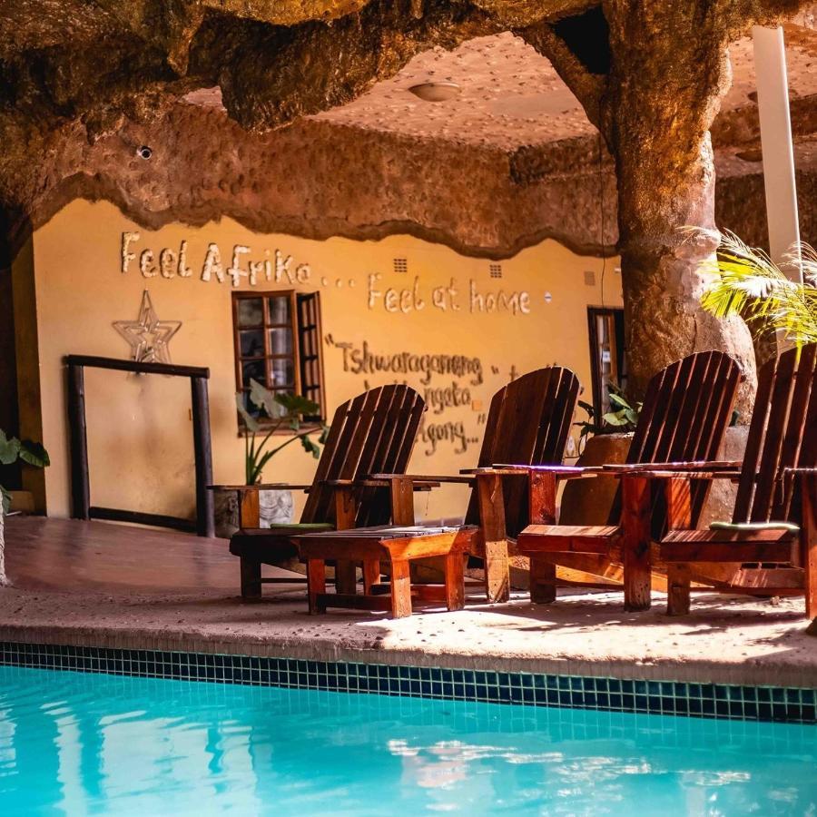 African Home Hotel Габороне Экстерьер фото