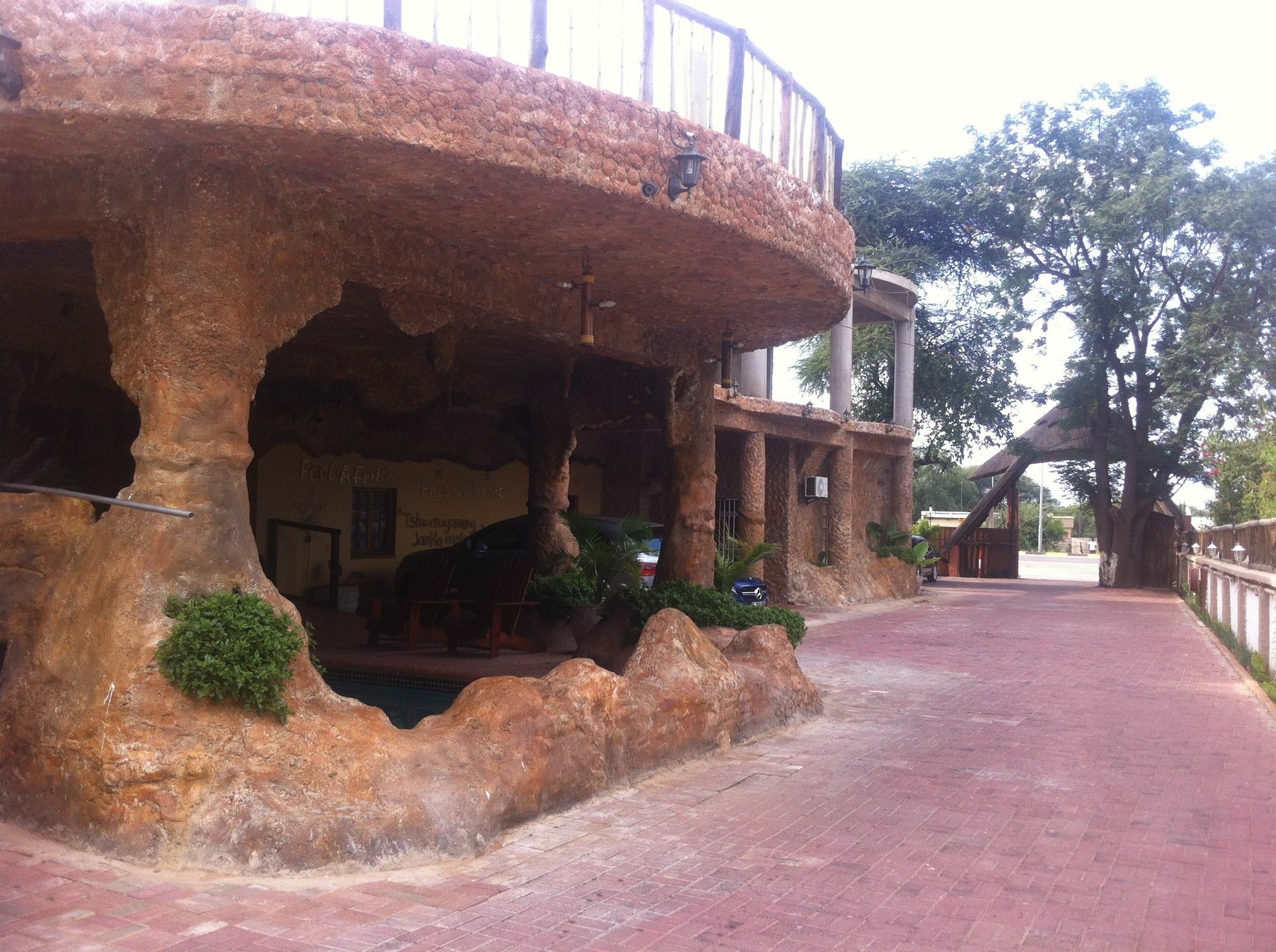 African Home Hotel Габороне Экстерьер фото